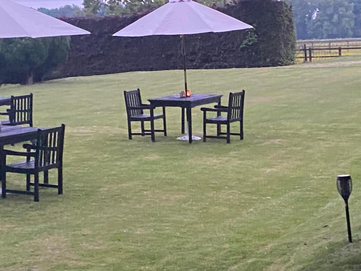 Rowley Manor Hotel Little Weighton Eksteriør billede